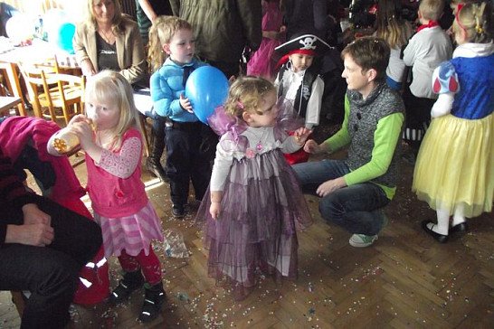 Dětský maškarní karneval 2014
