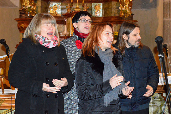 Na   koncertu  ke sv. Cecílii v Myslívě  zpívaly  dva  hudební   soubory - 24.11.2018